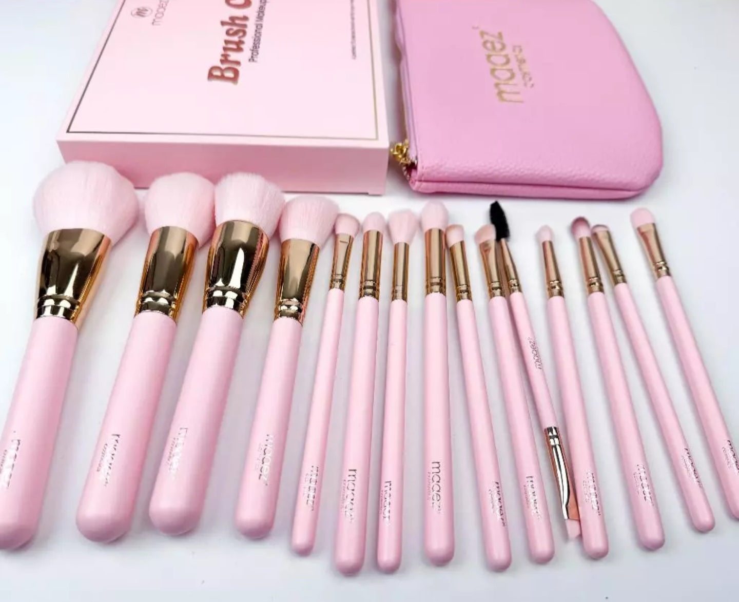 ️MAAEZ BRUSH CRUSH PROFESSIONAL MAKEUP BRUSH SET