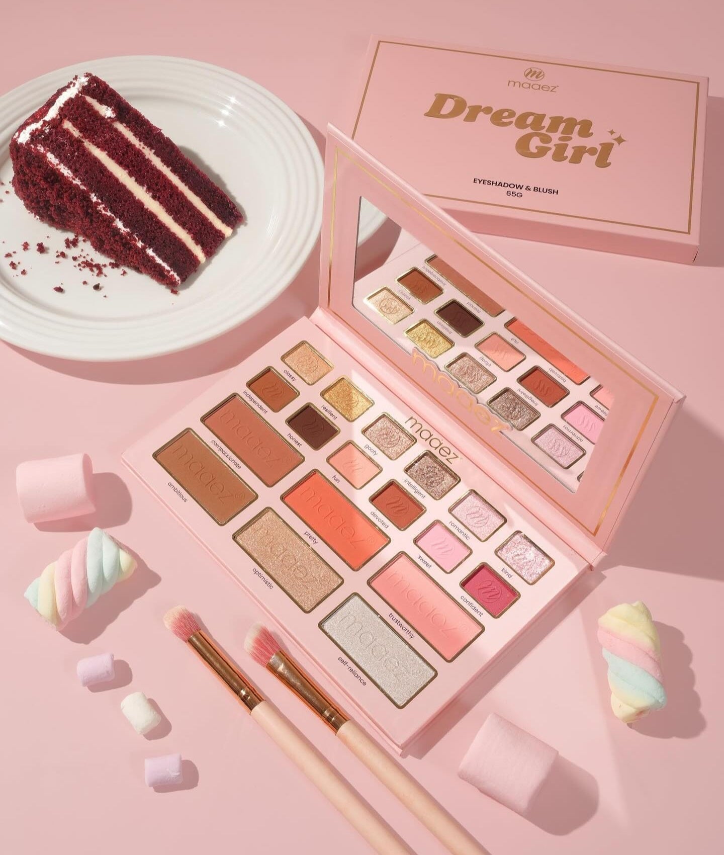 MAAEZ DREAMGIRL 4 IN 1 EYESHADOW PALETTE