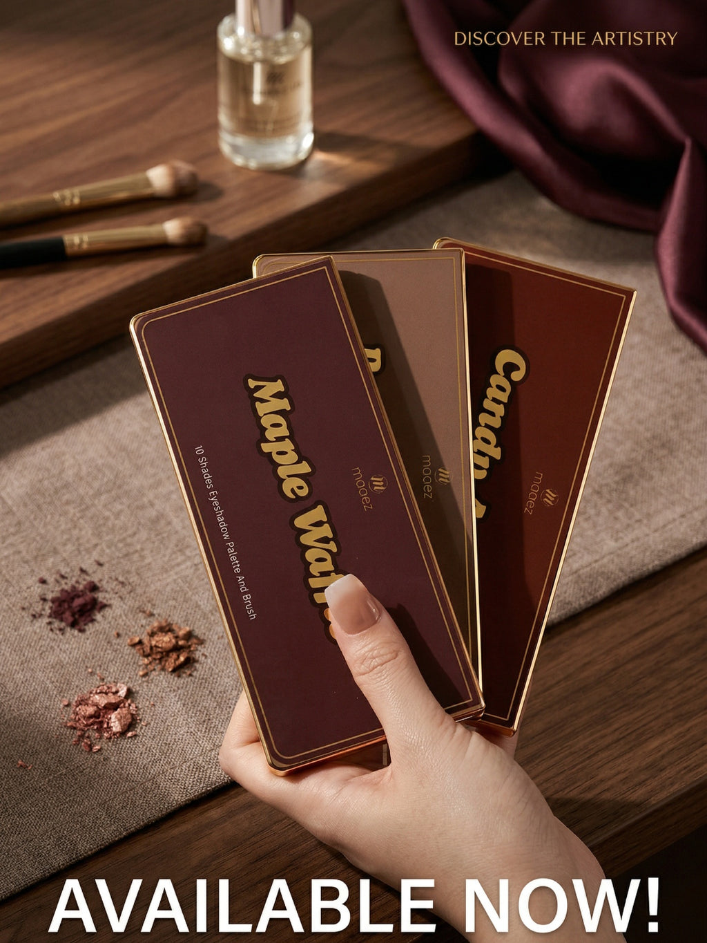 MAAEZ 10 SHADES EYESHADOW AND BRUSH PALETTE